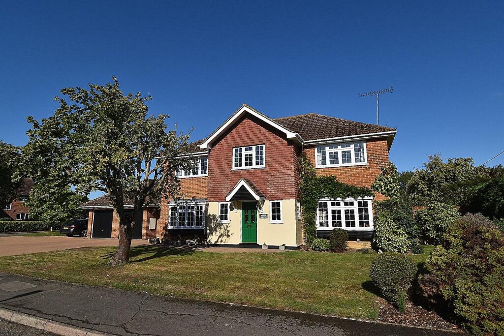 Main image of property: 1 Abbey Fields, East Hanningfield