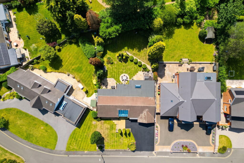 House in Solihull, West Midlands - View 4