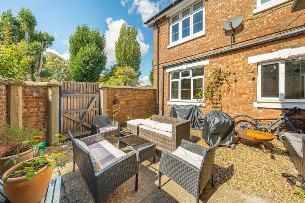 Property photo 8