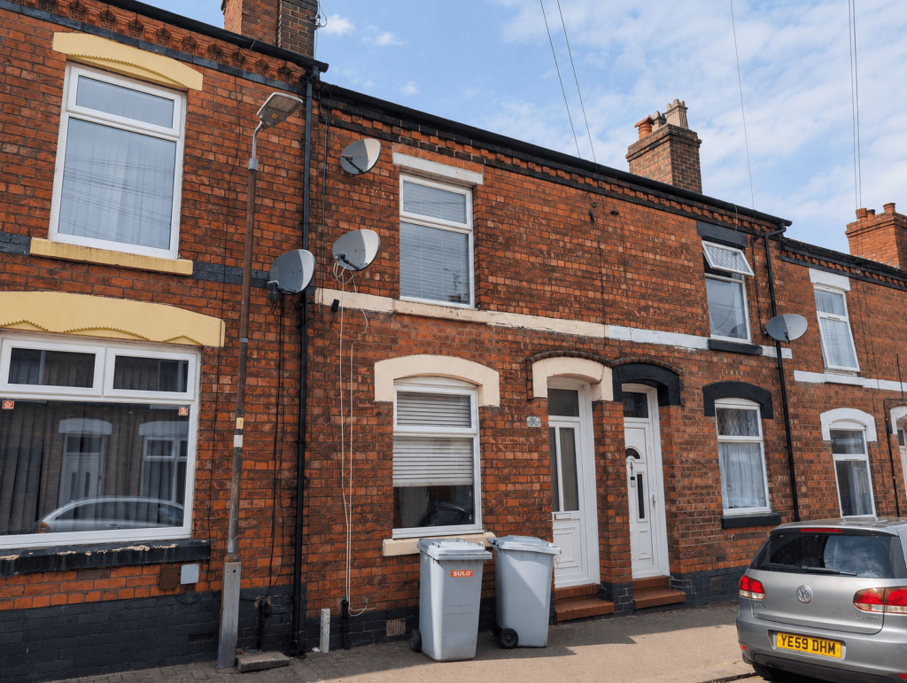 Main image of property: Ludford St