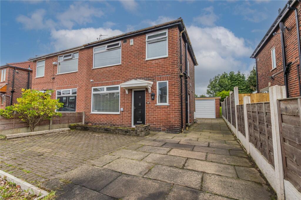 3-bed semi-detached on Rosefield Crescent, Kingsway, Rochdale, OL16, £190,000