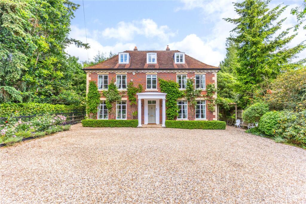 Main image of property: Garden Close Lane, Newbury, Berkshire, RG14