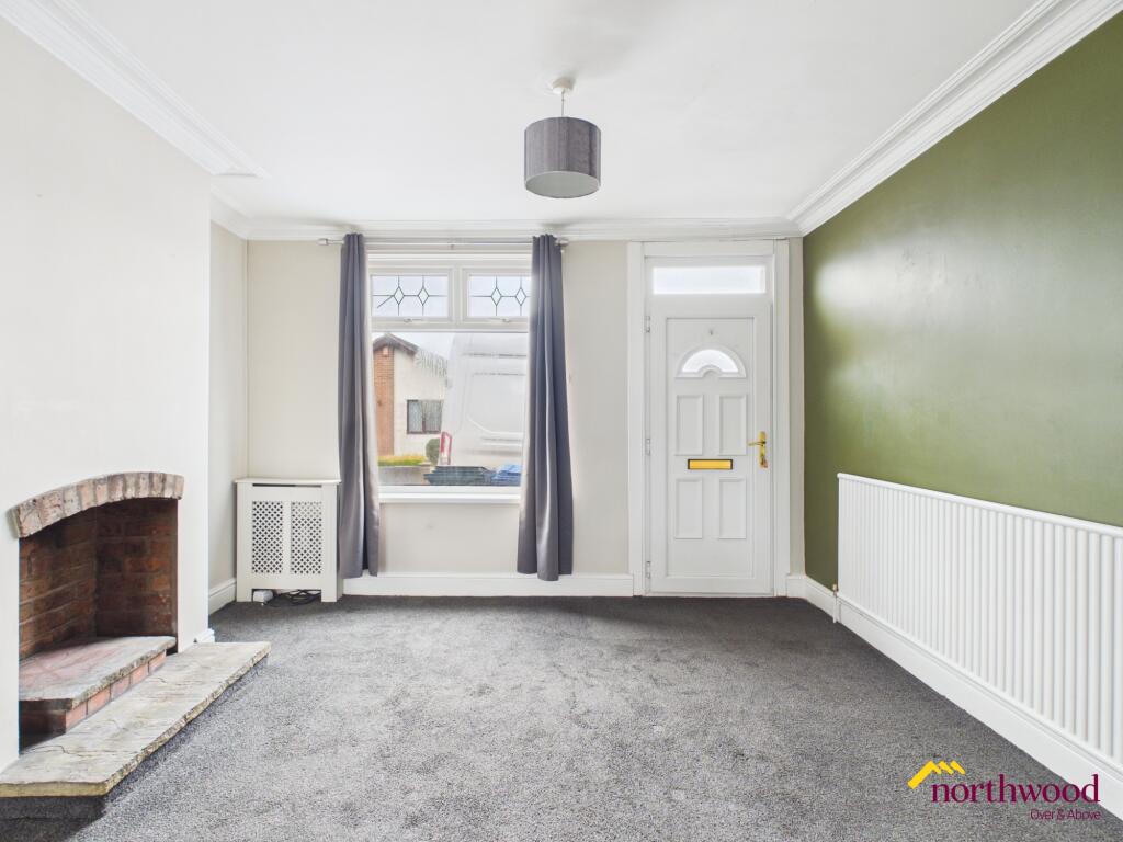 House in Stoke-on-Trent - View 4
