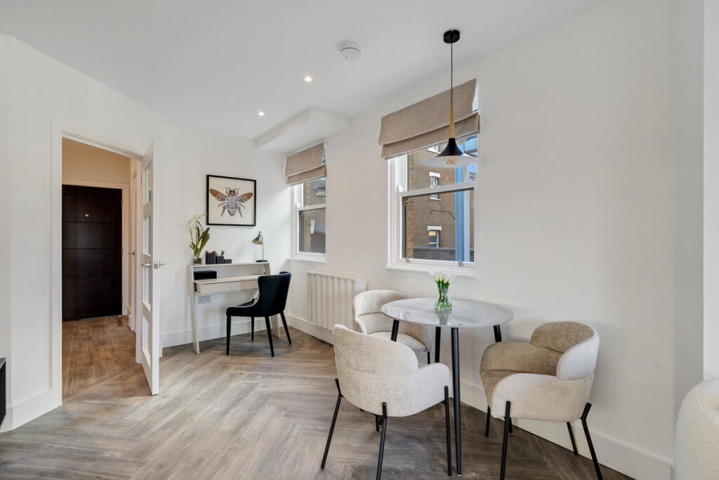 Apartment in London - View 5