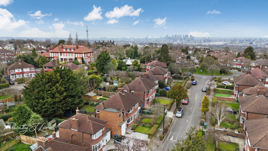 4-bed semi-detached on Mereworth Drive, London, £700,000