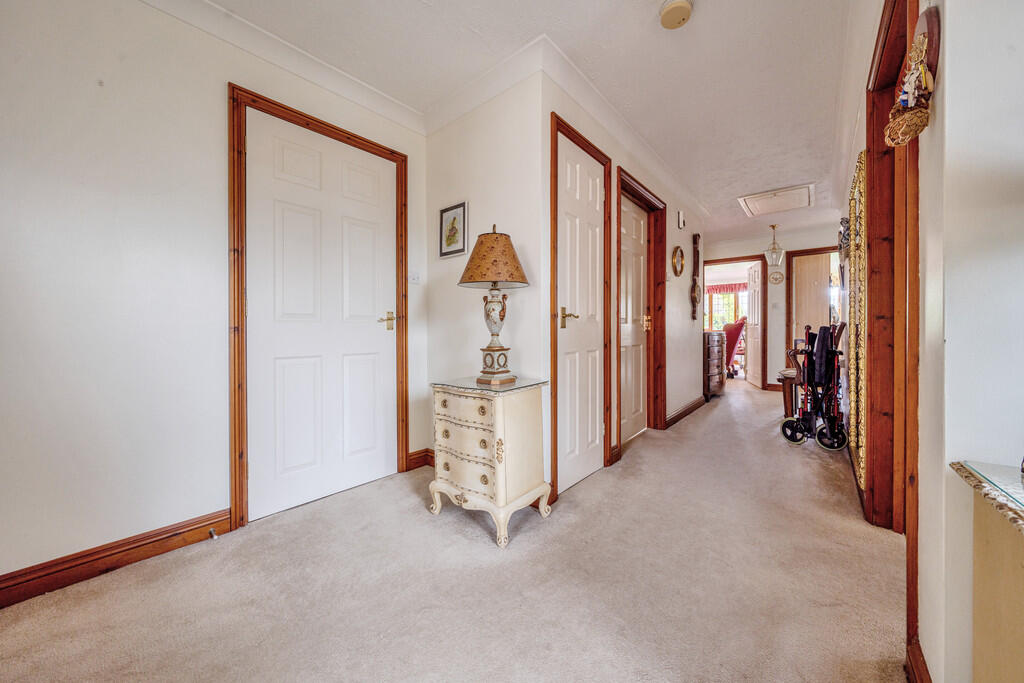 Wrights Close, Holt, Norfolk photo 3
