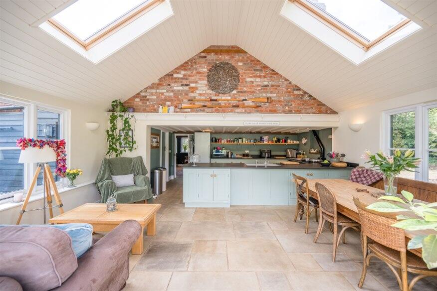 House in East Suffolk, Snape - More