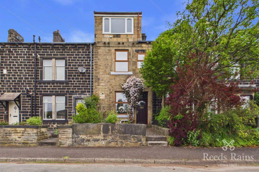3-bed terraced on Broadstone Street, Todmorden, OL14, £290,000