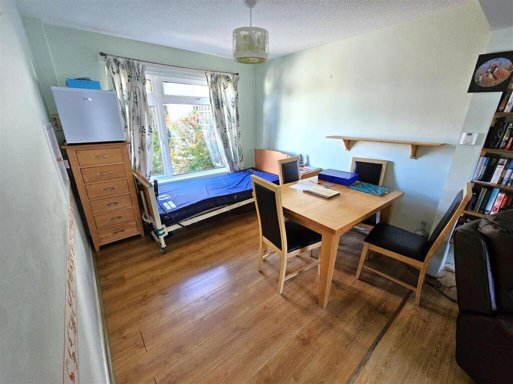 House in Plymouth - View 5