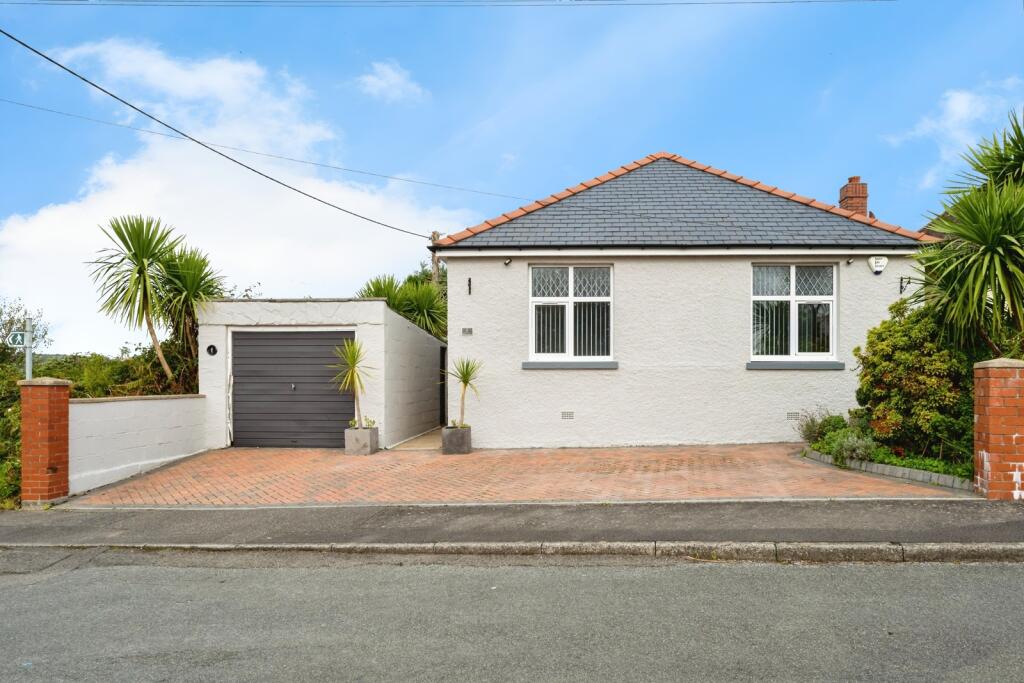 Main image of property: Twyniago, Pontarddulais, Swansea, SA4