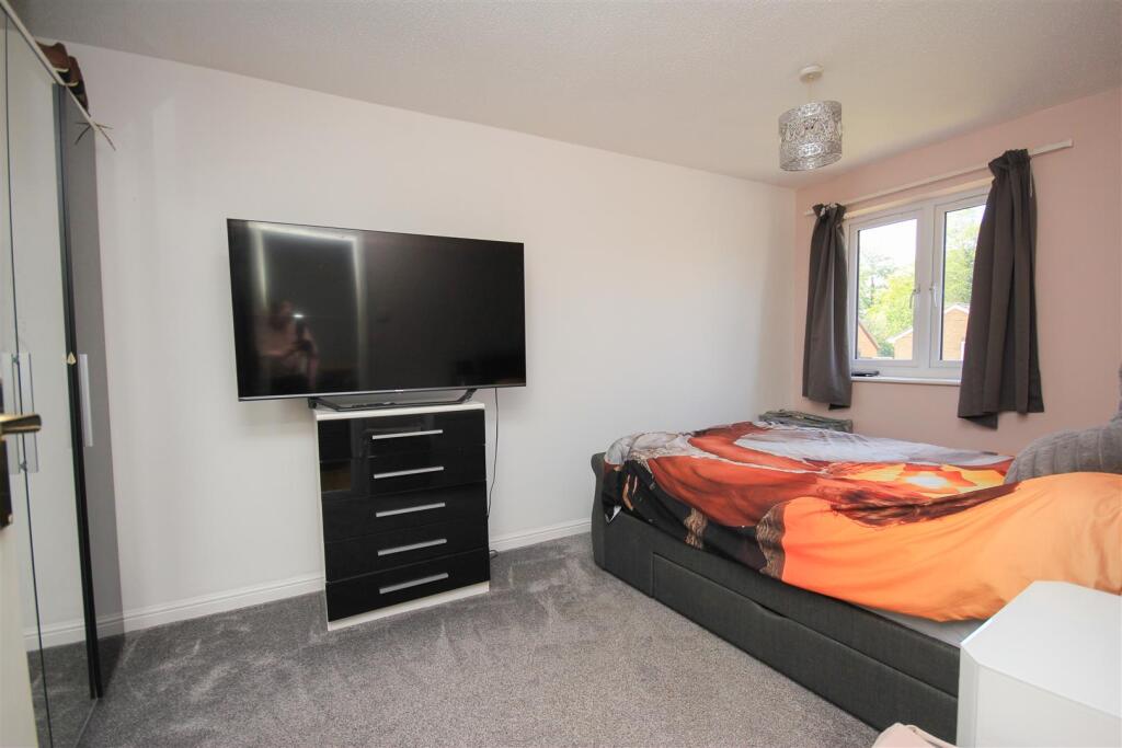 House in Wellingborough - View 6