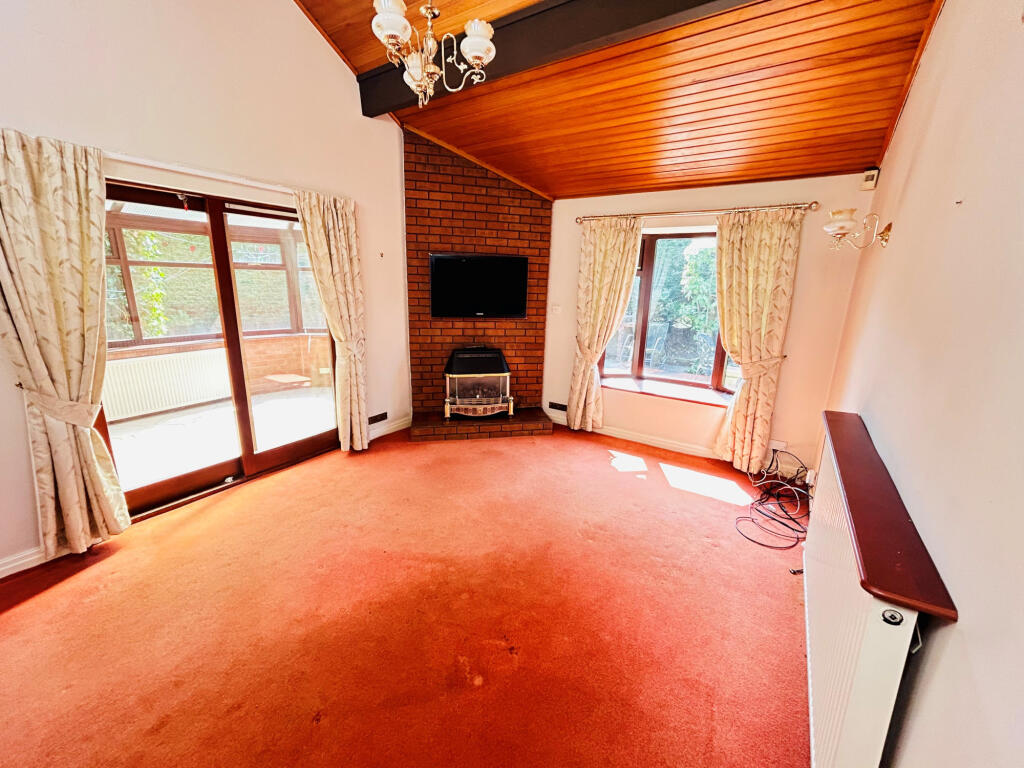 House in Preston, Deepdale - More