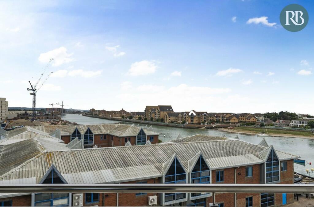 Mariner Point, Brighton Road, SHOREHAM-BY-SEA, BN43 6DH