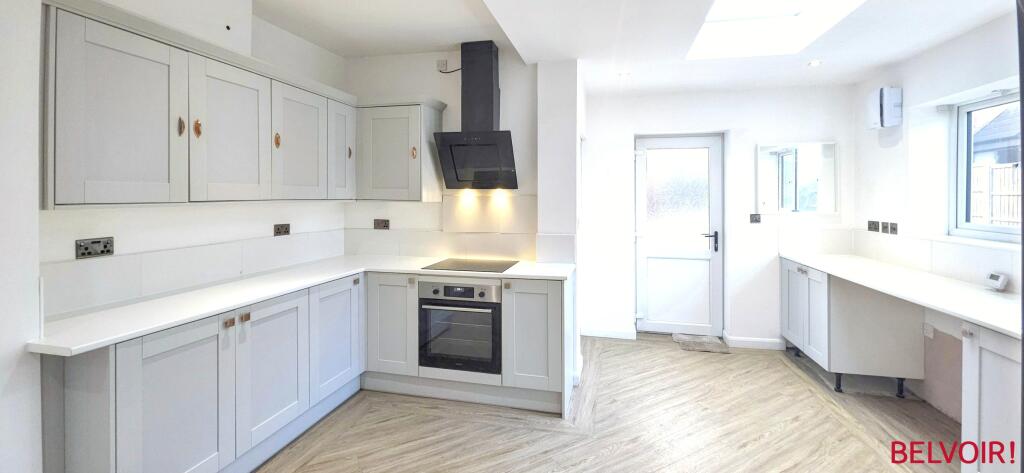 House in Tamworth, Staffordshire - View 2