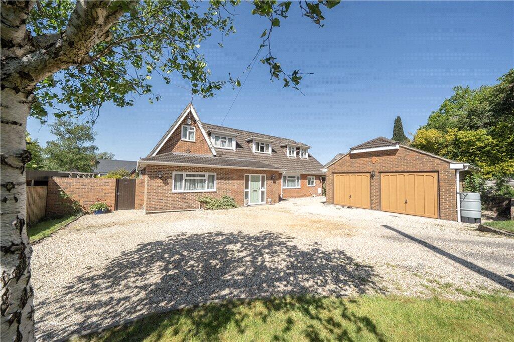 4-bed detached on Cupernham Lane, Romsey, Hampshire, £750,000