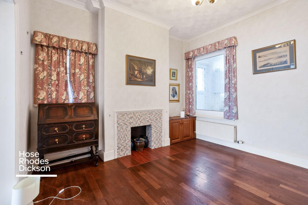House in Shanklin, Lower Hyde, Luccombe - View 4