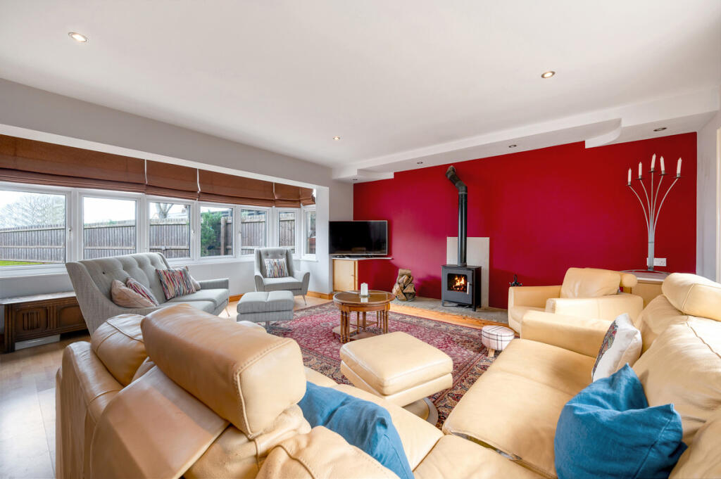 House in Rushcliffe, Keyworth - View 4