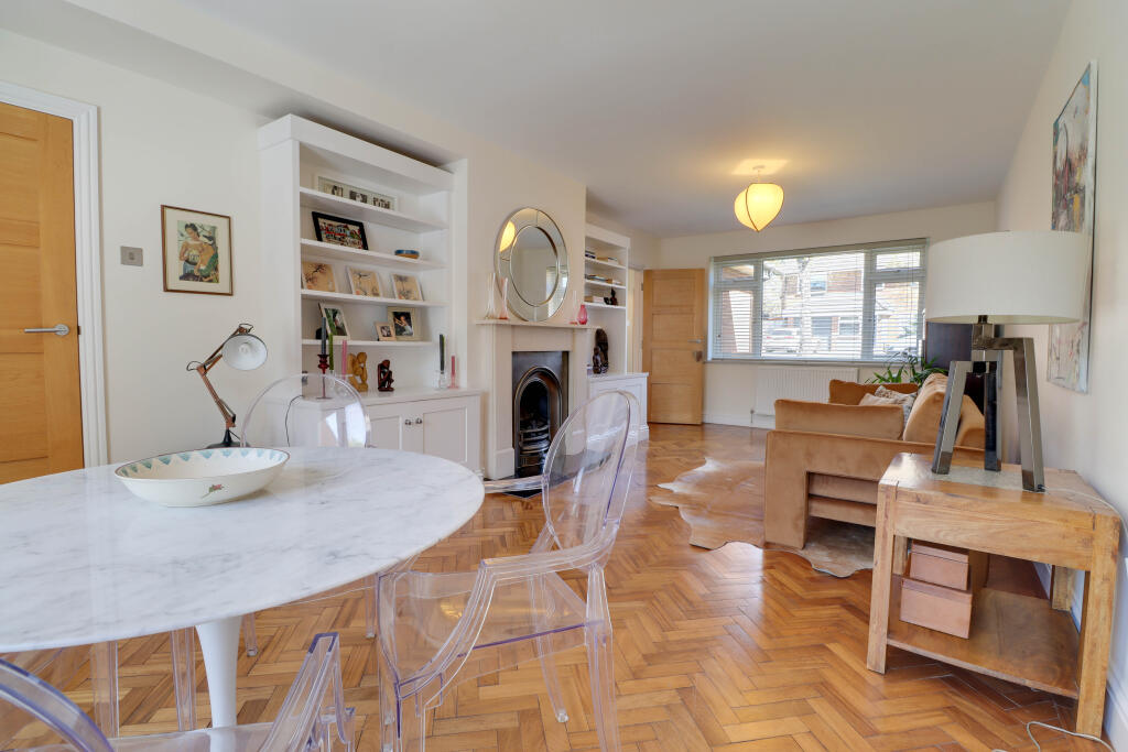 Additional image 12 of Rowlatt Drive, St. Albans, Hertfordshire, AL3