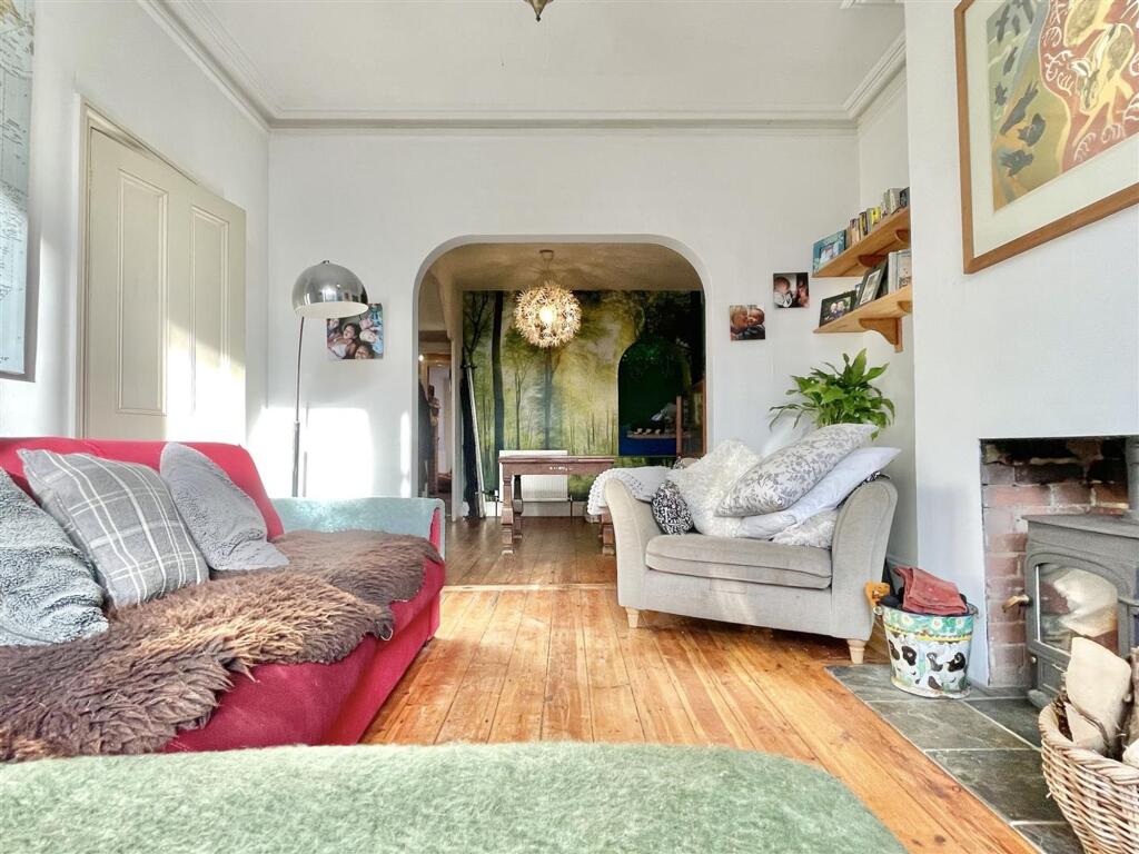 House in Dorchester - More