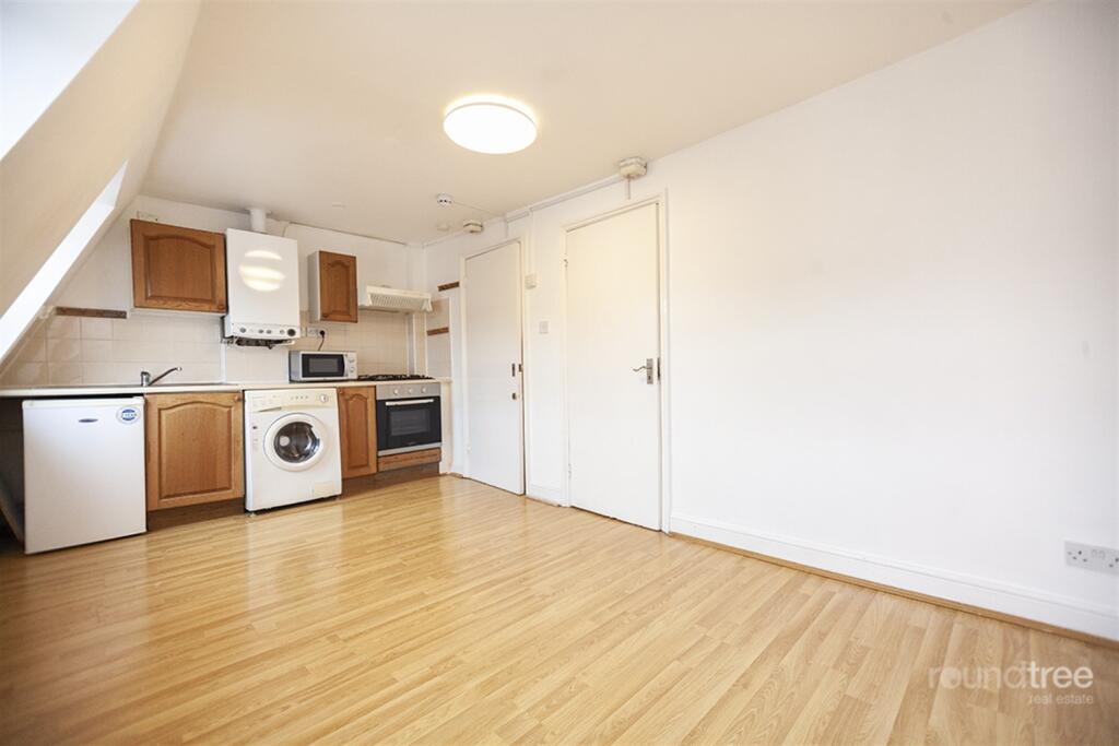 Apartment in London - View 2