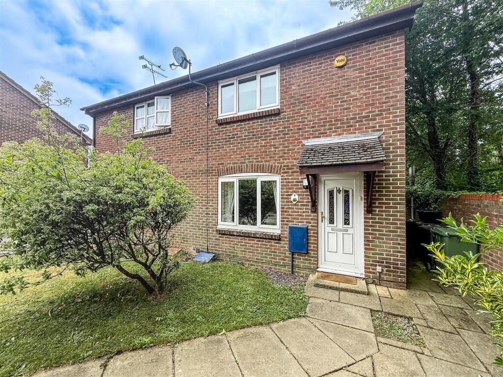 Main image of property: Woodrow, Denmead,