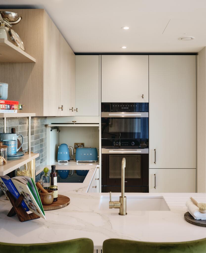 Apartment in London - More