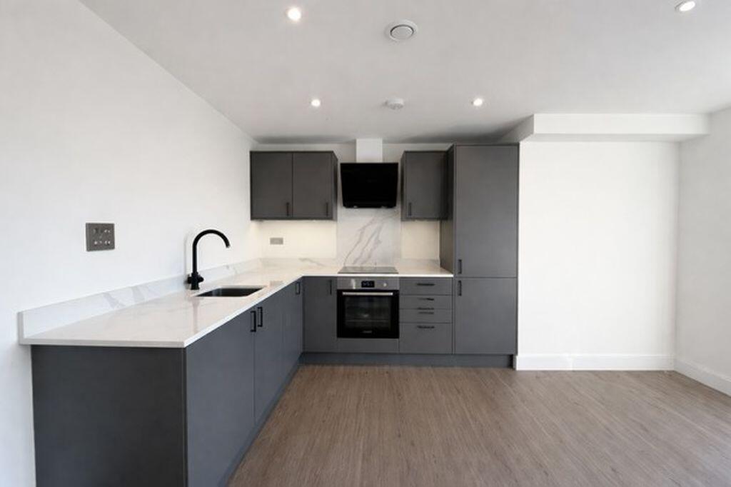 Main image of property: Mitchley Hill, South Croydon