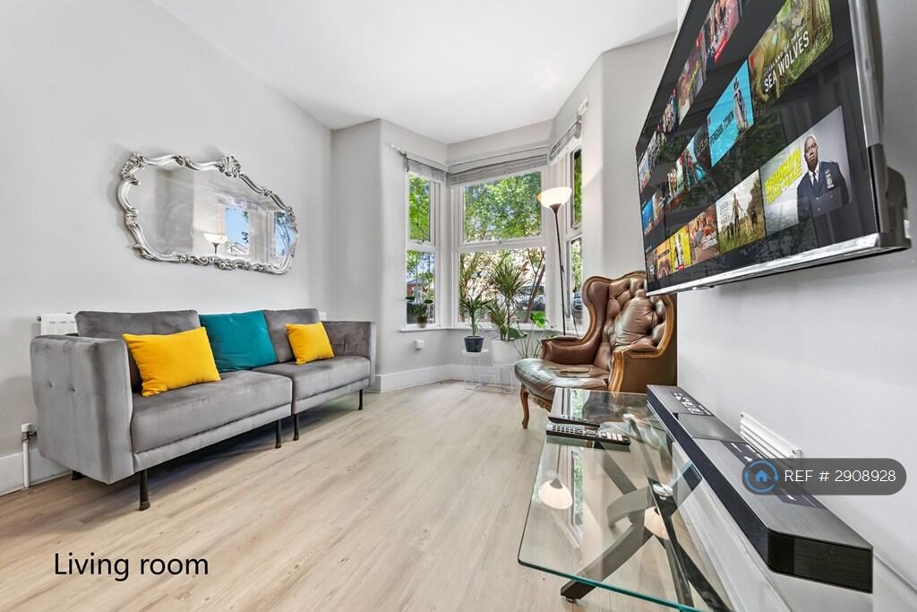 1 bedroom house share for rent