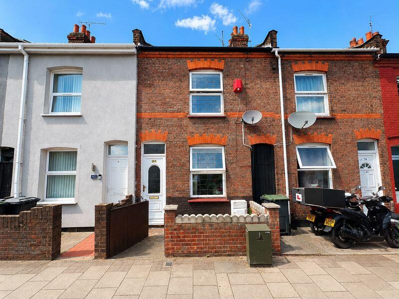 Main image of property: Oak Road, Luton
