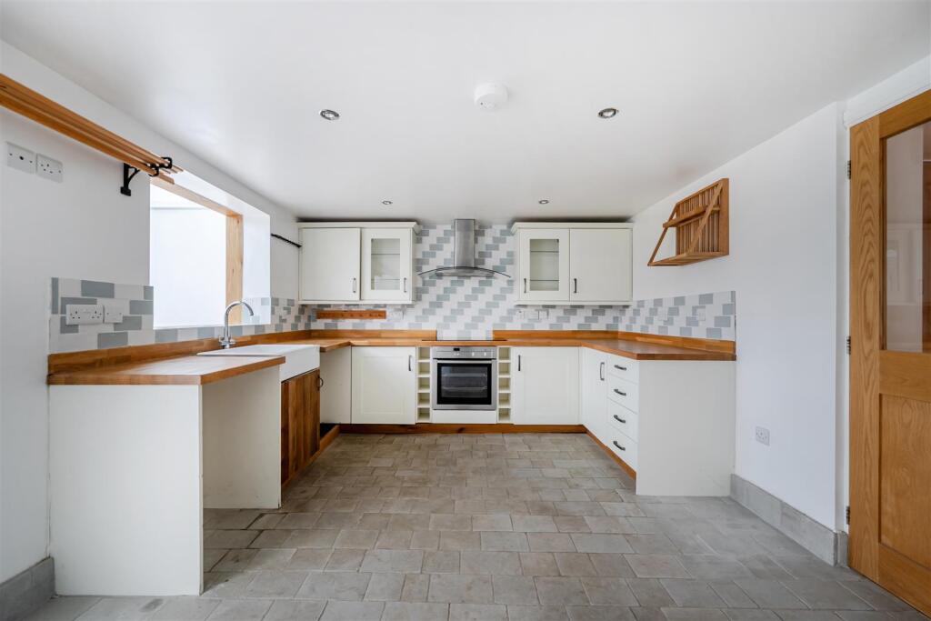 House in Shrewsbury - View 5