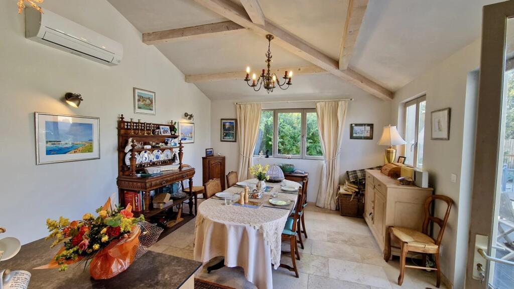 Main image of property: Languedoc-Roussillon, Hérault, Montblanc