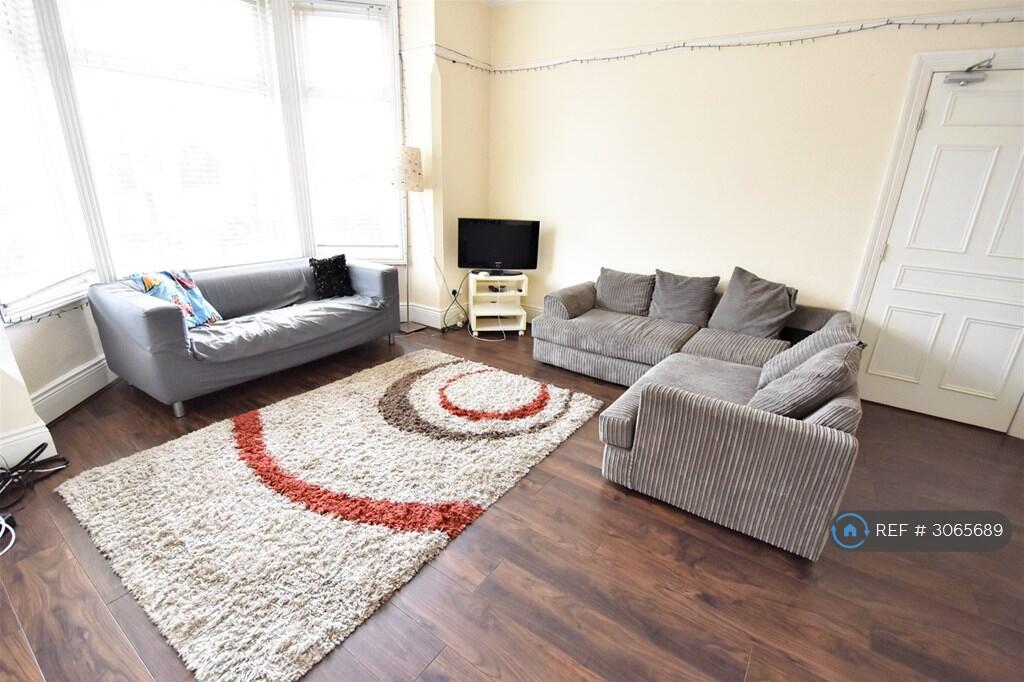 House in Nottingham, Forest Fields - View 3