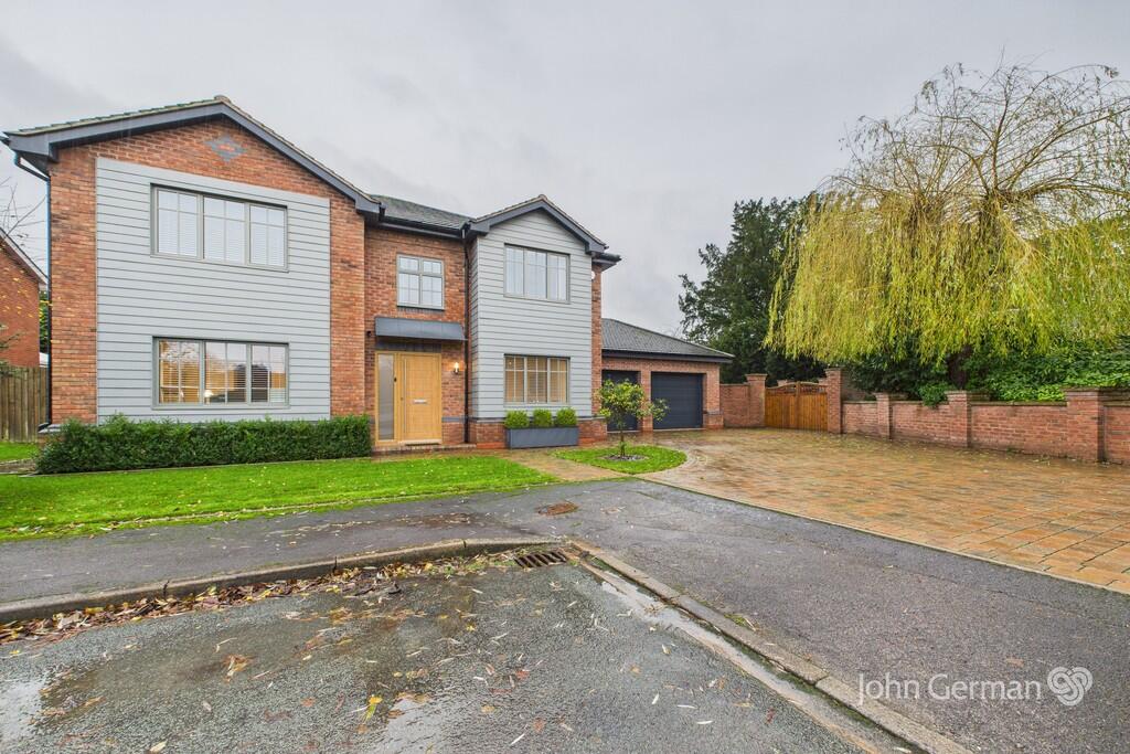 4-bed detached on Fir Tree Close, Coppenhall, £750,000