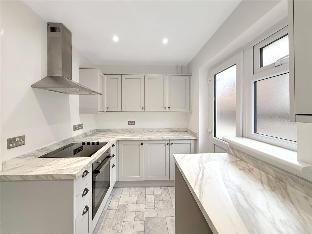 House in Middlesbrough, Nunthorpe - More