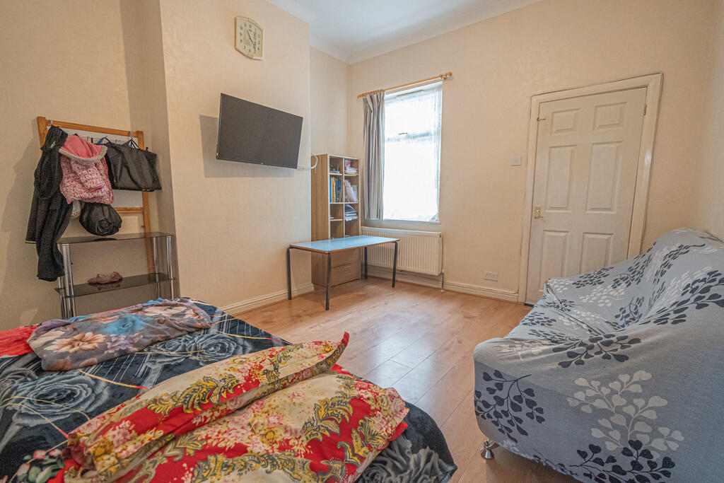 Uplands Road, Handsworth photo 3