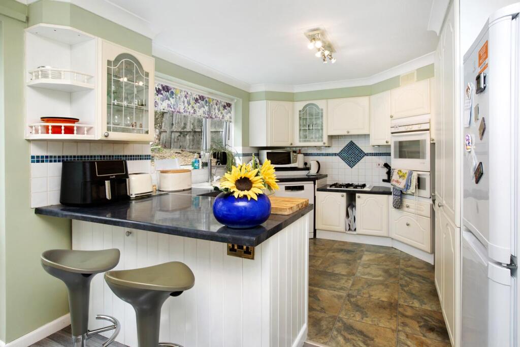 Orchard Close, Dawlish, EX7 photo 4