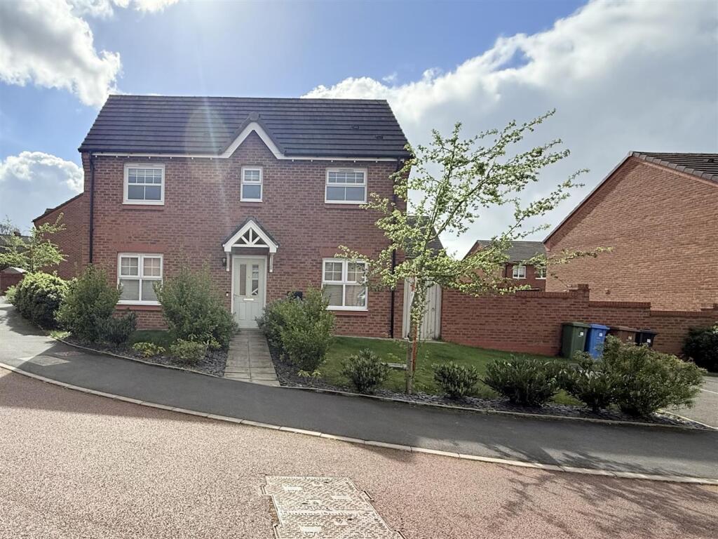 Main image of property: Chapman Avenue, Hyde