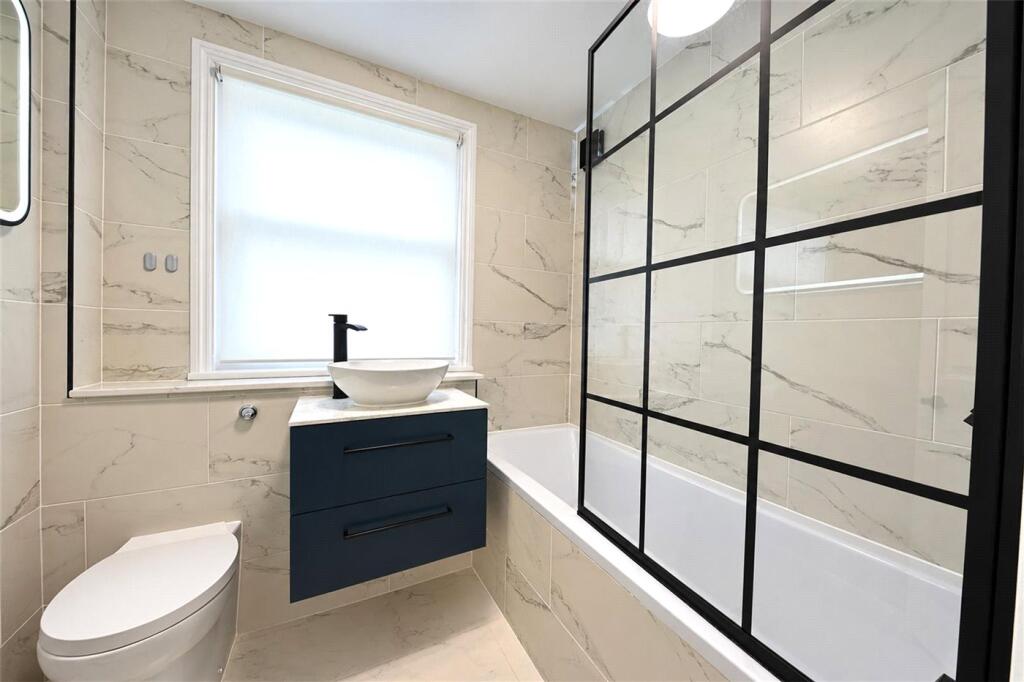 Apartment in London, Kensal Town, Maida Hill - View 2