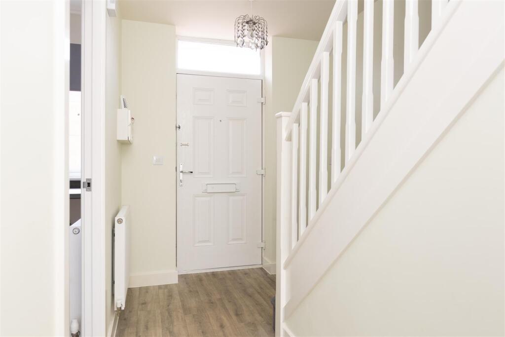 House in Stevenage - View 4