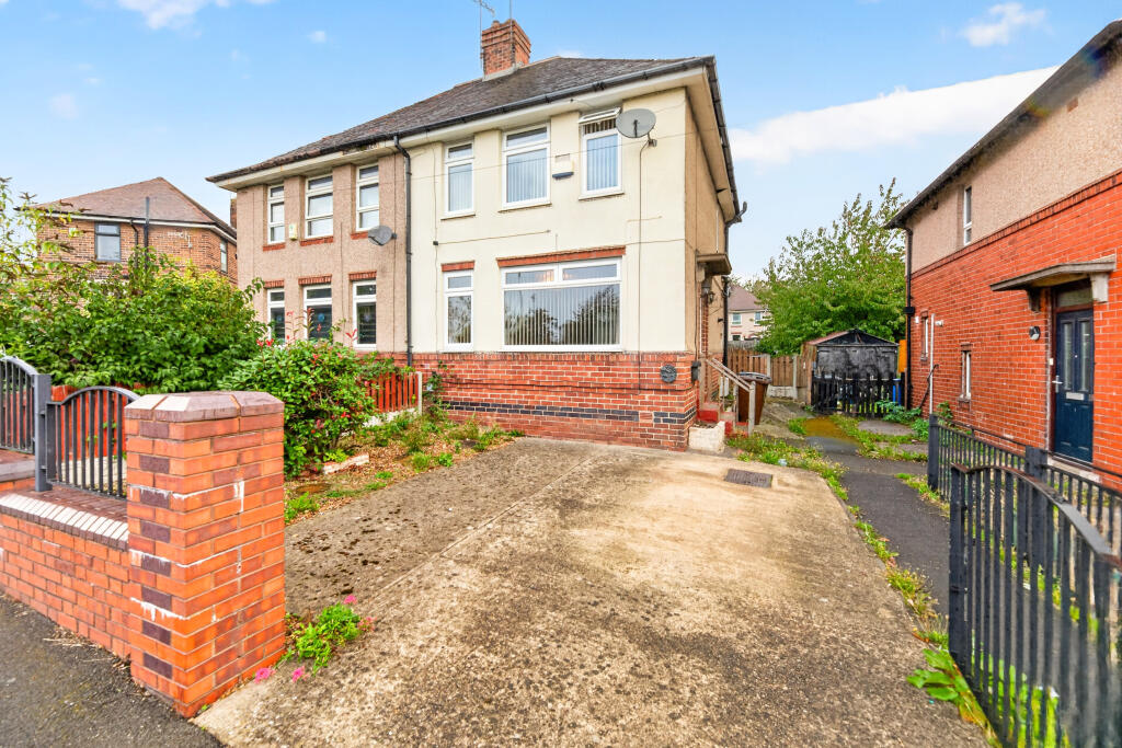 3-bed semi-detached on Chaucer Road, Sheffield, £150,000