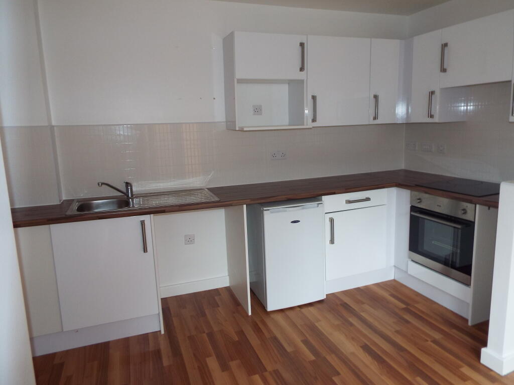 Main image of property: Clyde Court, Leicester, LE1 2AW