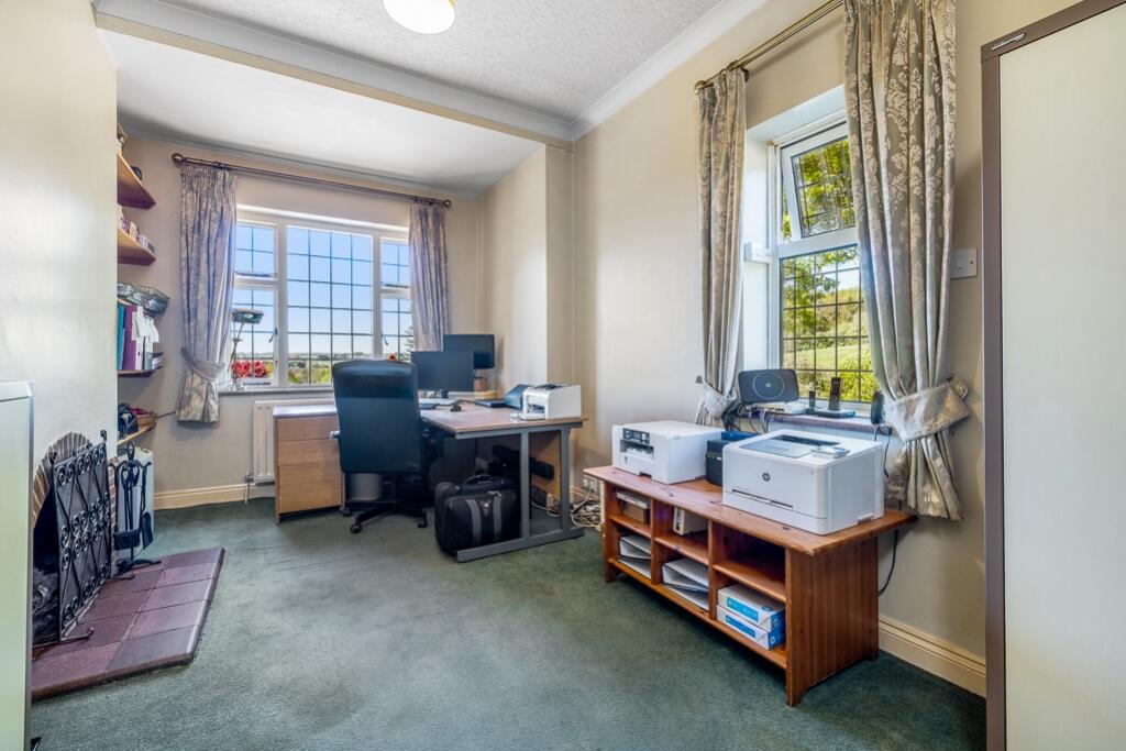 Carlton Road, Sudbrook, Grantham, Lincolnshire, NG32 - More