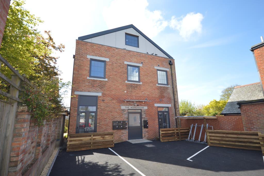 Main image of property: The Warehouse, Western Road, Lymington, Hampshire, SO41 9HJ