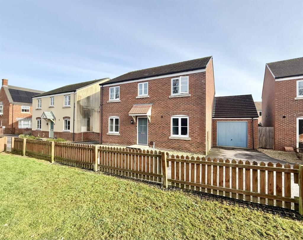 Main image of property: Regent Close, Brockworth, Gloucester