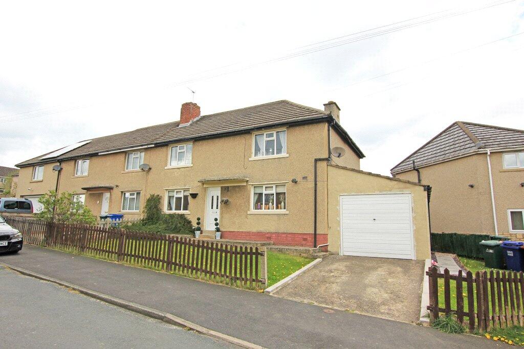 4-bed terraced on 28 Greatwood Avenue, Skipton, BD23 2RT, £299,000