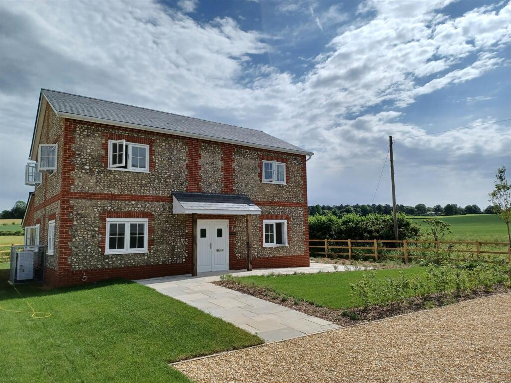 Main image of property: New Cottage