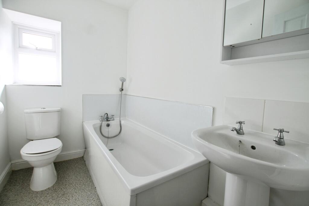 Additional image 6 of Bradford Road, Bingley, Bradford, BD16