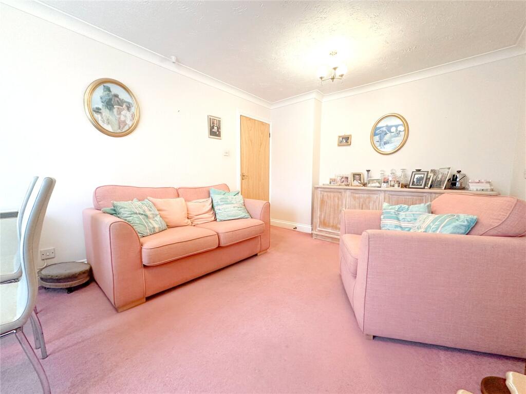 Main image of property: Yew Tree Court, Barnet Lane, Elstree, Borehamwood, WD6
