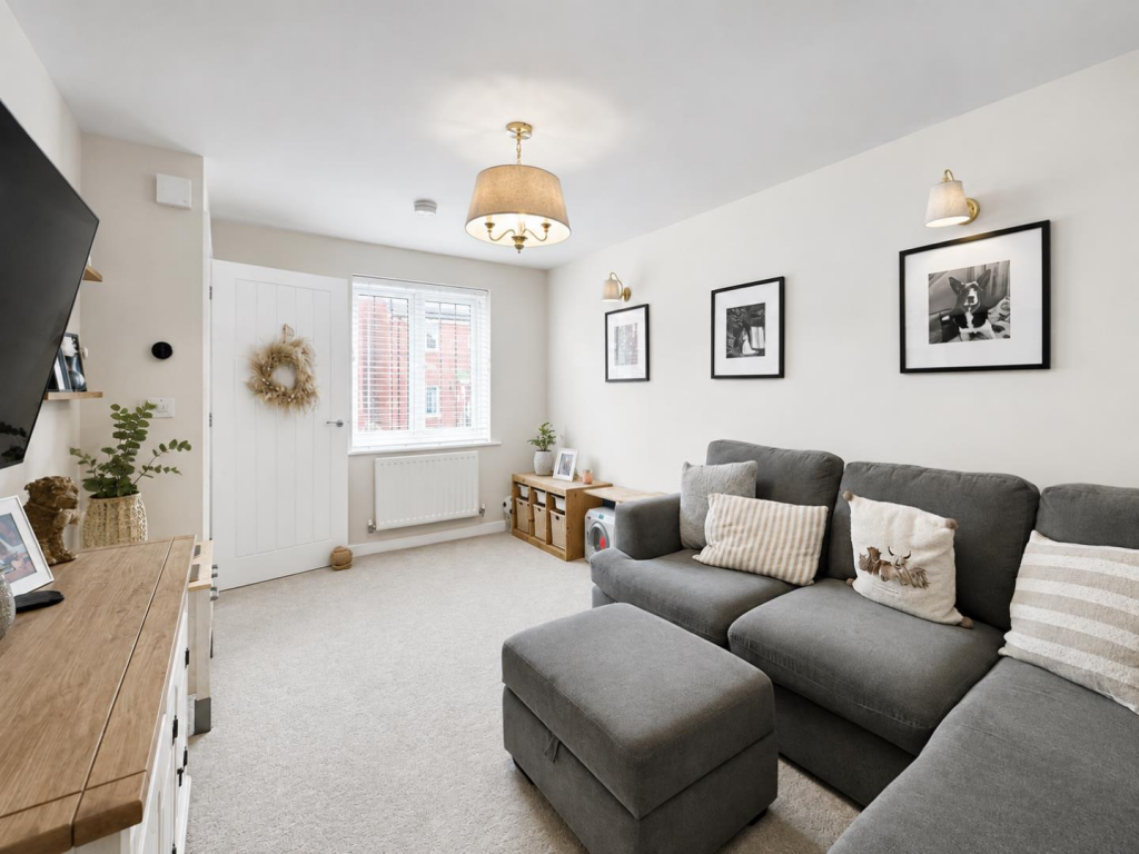 House in Northampton - View 2