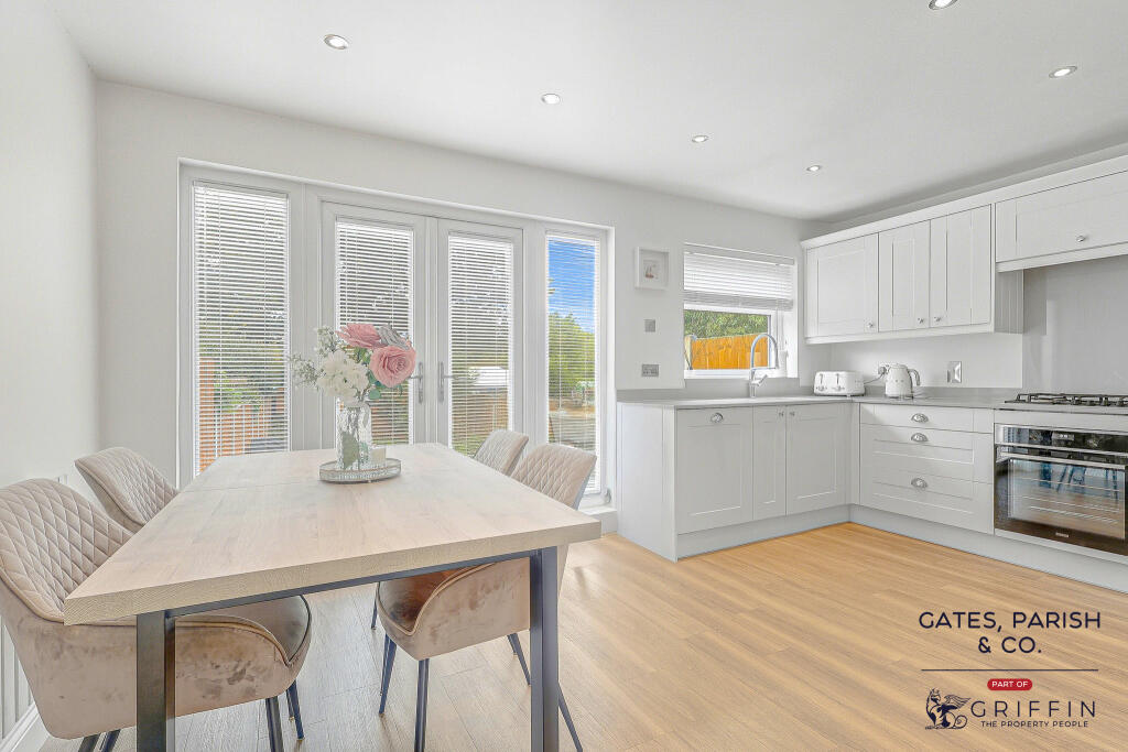 3-bed terraced on Norfolk Road, Upminster, RM14, £525,000